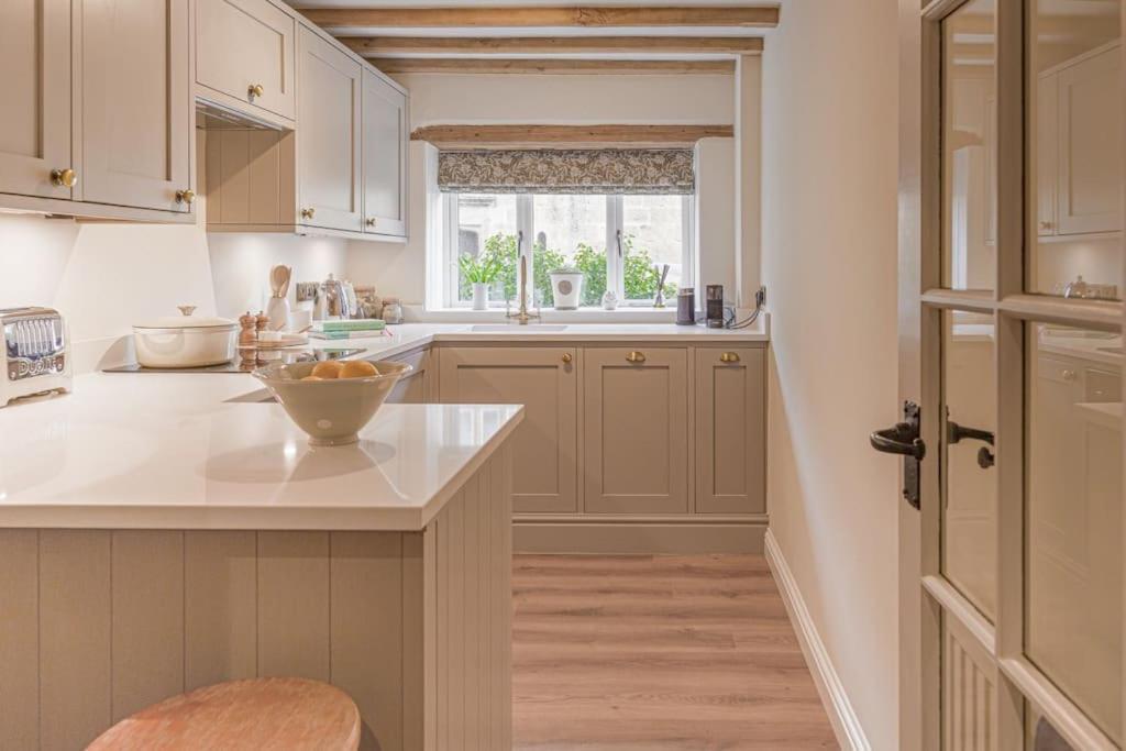 Weston Subedge East Barn Cottage - Refurbished Barn Conversion! المظهر الخارجي الصورة