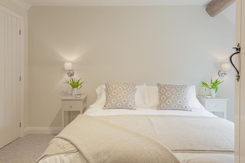 Weston Subedge East Barn Cottage - Refurbished Barn Conversion! المظهر الخارجي الصورة