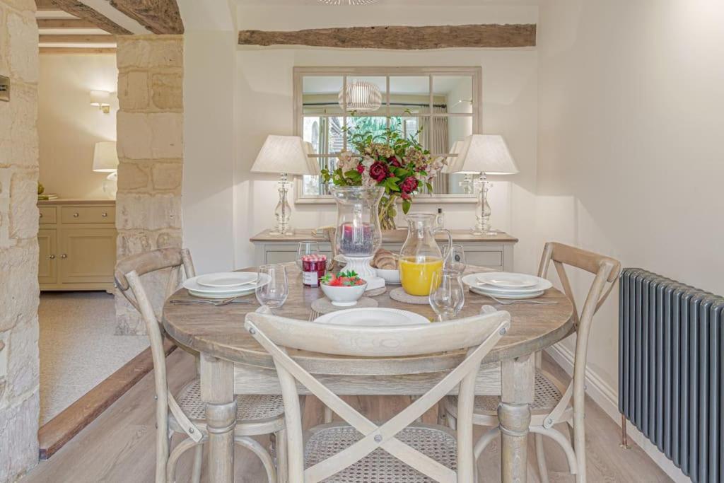 Weston Subedge East Barn Cottage - Refurbished Barn Conversion! المظهر الخارجي الصورة