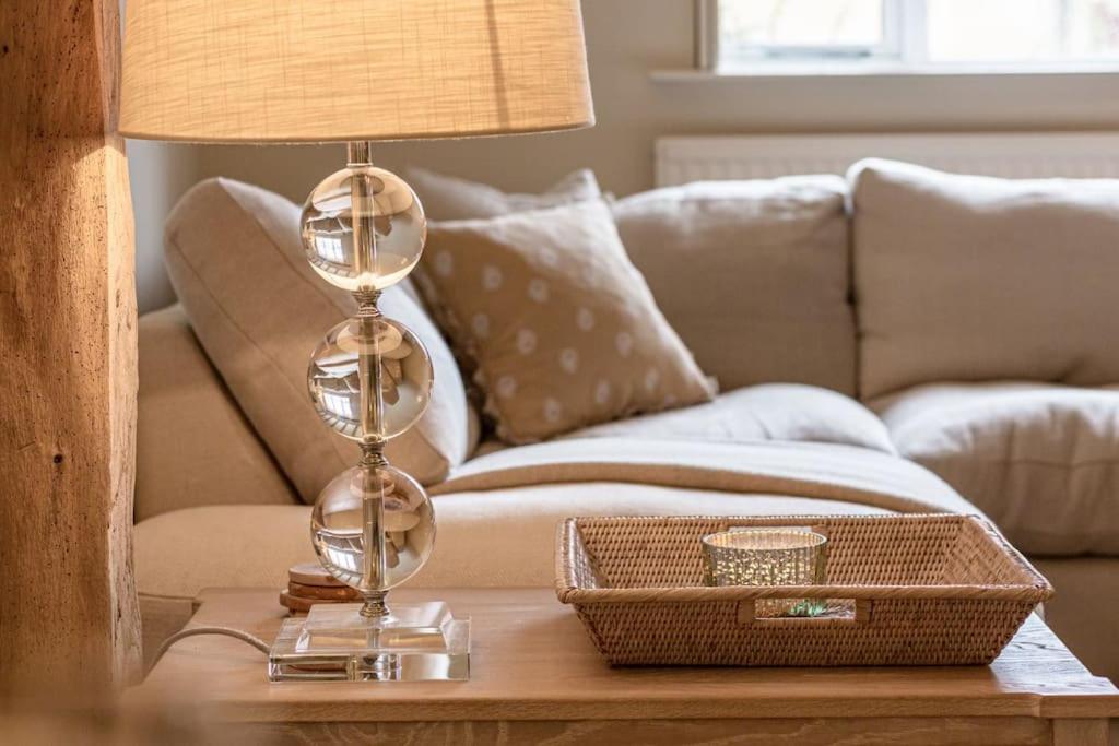 Weston Subedge East Barn Cottage - Refurbished Barn Conversion! المظهر الخارجي الصورة