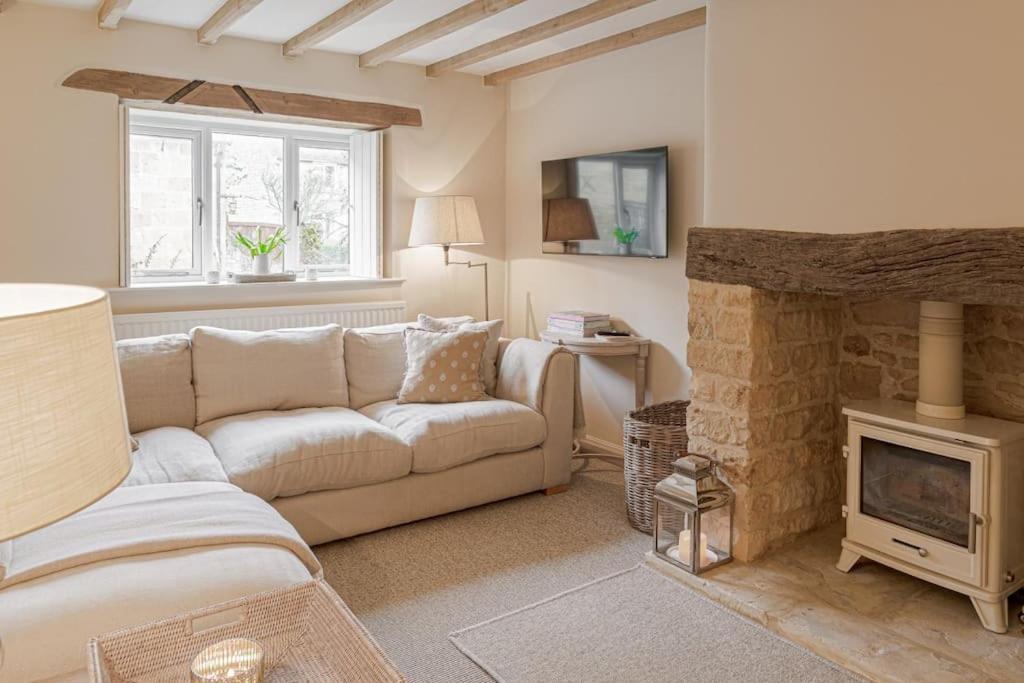Weston Subedge East Barn Cottage - Refurbished Barn Conversion! المظهر الخارجي الصورة