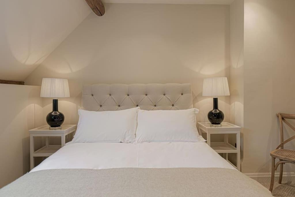Weston Subedge East Barn Cottage - Refurbished Barn Conversion! المظهر الخارجي الصورة